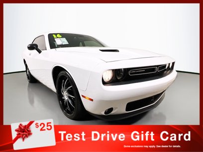 Used 2016 Dodge Challenger SXT Plus