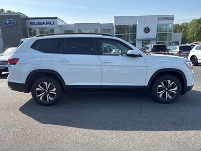 New 2025 Volkswagen Atlas SE
