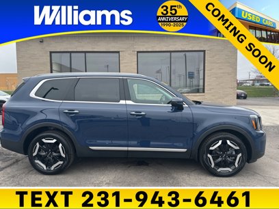 Used 2023 Kia Telluride S w/ S Sunroof Package