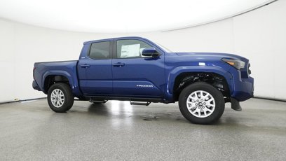New 2025 Toyota Tacoma SR5