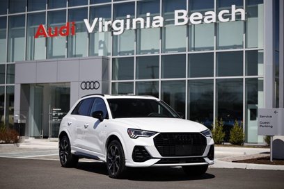 New 2025 Audi Q3 2.0T Premium Plus