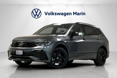 Certified 2024 Volkswagen Tiguan SE R-Line