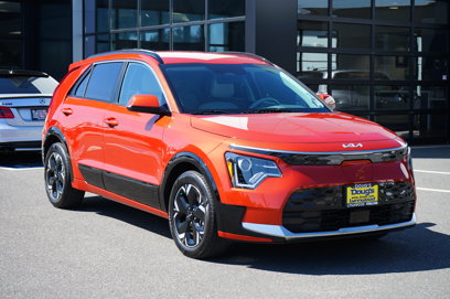 Used 2023 Kia Niro Wind w/ Wind Preserve Package
