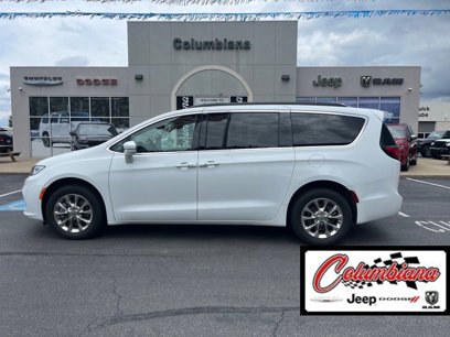 Used 2022 Chrysler Pacifica Touring-L