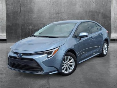 New 2025 Toyota Corolla LE