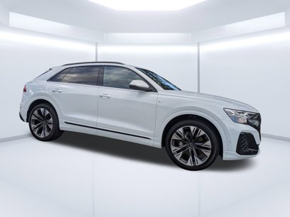 New 2025 Audi Q8 Prestige