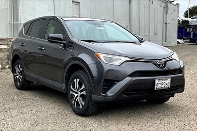 Used 2018 Toyota RAV4 LE