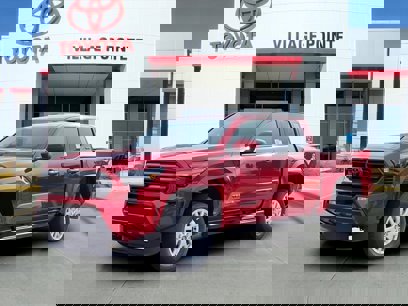 New 2025 Toyota Tacoma SR5