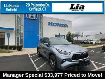 Used 2021 Toyota Highlander XLE