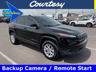 Used 2017 Jeep Cherokee Latitude w/ Comfort/Convenience Group