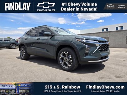 New 2025 Chevrolet Trax LT w/ Driver Confidence Package