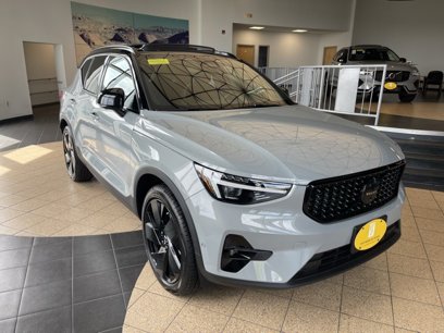 New 2026 Volvo XC40 B5 Ultra w/ Protection Package Premier