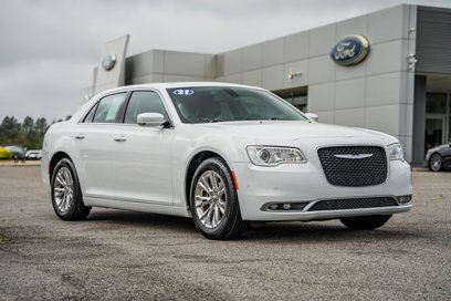 Used 2021 Chrysler 300 Touring L w/ Popular Equipment Group