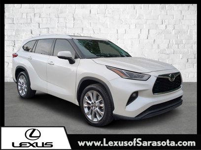 Used 2021 Toyota Highlander Limited