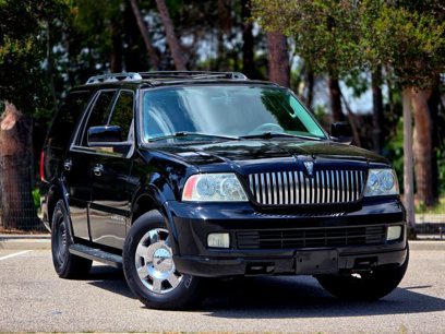 Used 2006 Lincoln Navigator Luxury