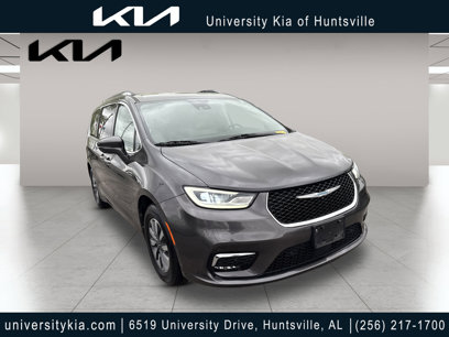 Used 2021 Chrysler Pacifica Touring-L