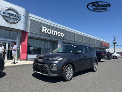 Used 2022 Kia Soul LX