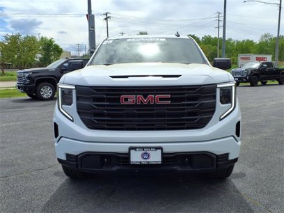 New 2025 GMC Sierra 1500 Pro w/ Graphite Edition