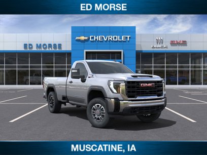 New 2025 GMC Sierra 3500 Pro w/ Convenience Package