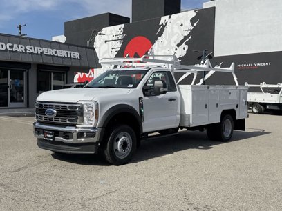 New 2024 Ford F450 XL w/ XL Chrome Package
