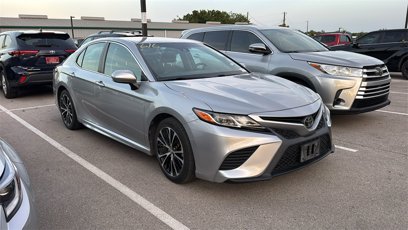 Used 2018 Toyota Camry SE