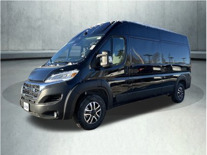 New 2025 RAM ProMaster 2500 w/ Quick Order Package 22G SLT