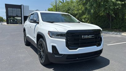 Used 2023 GMC Acadia SLE w/ Elevation Edition
