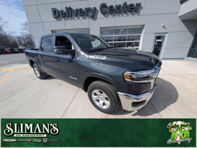 New 2025 RAM 1500 4x4 Crew Cab