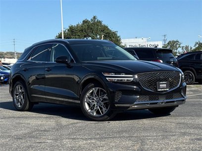 Certified 2025 Genesis GV70 2.5T w/ Advanced Package