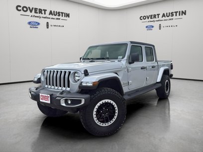 Used 2022 Jeep Gladiator Overland w/ Popular Equipment Package