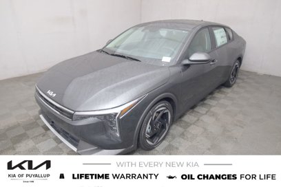 New 2025 Kia K4 EX