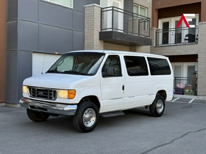 Used 2006 Ford E-350 and Econoline 350 XLT