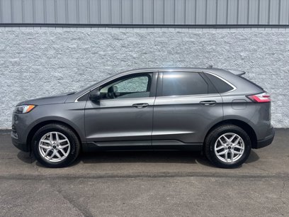 Used 2024 Ford Edge SEL w/ Convenience Package