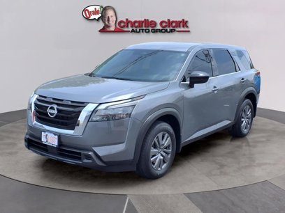 Certified 2024 Nissan Pathfinder S