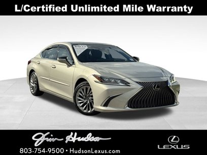 Certified 2019 Lexus ES 350 Ultra Luxury w/ Accessory Package 2