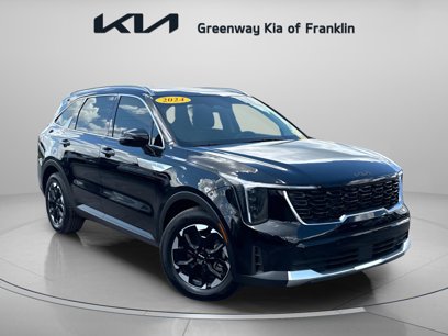 Certified 2024 Kia Sorento S w/ Panoramic Sunroof Package