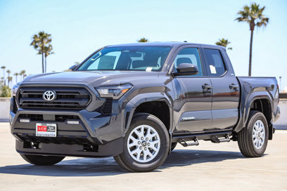 New 2025 Toyota Tacoma SR5