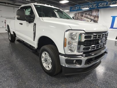 New 2025 Ford F350 XLT