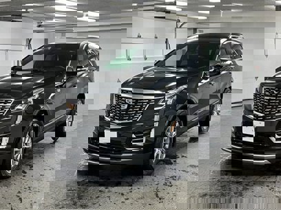 Certified 2022 Cadillac XT5 Premium Luxury w/ LPO, Floor Liner Package