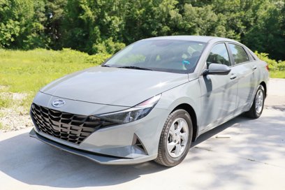 Used 2021 Hyundai Elantra SE