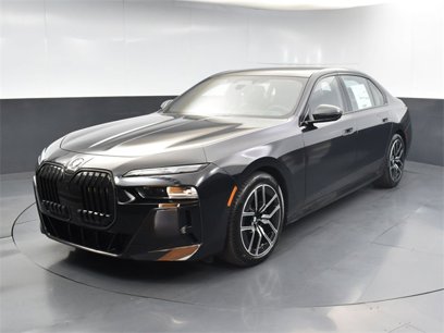 New 2024 BMW 760i xDrive w/ Executive Package