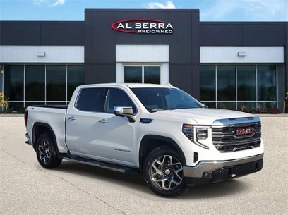 Certified 2023 GMC Sierra 1500 SLT w/ SLT Premium Package