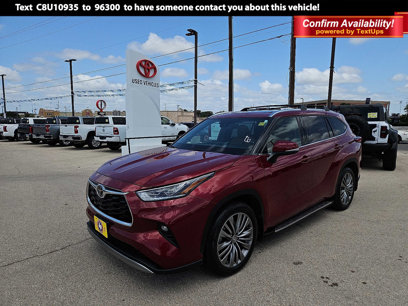 Used 2021 Toyota Highlander Platinum