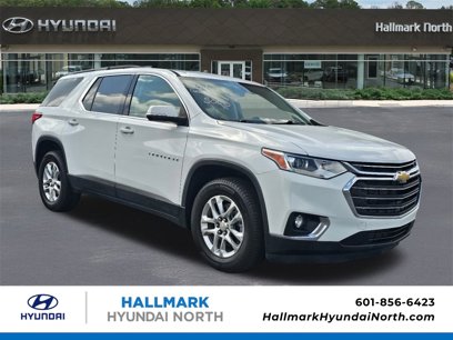 Used 2021 Chevrolet Traverse LT