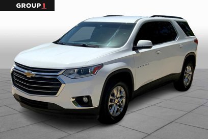 Used 2020 Chevrolet Traverse LT w/ Driver Confidence II Package