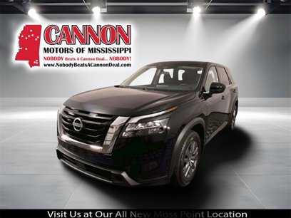 New 2025 Nissan Pathfinder S