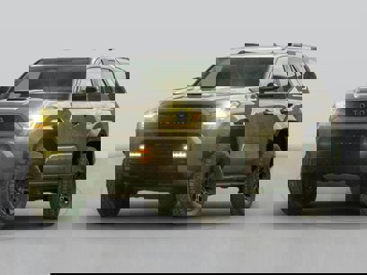 New 2025 Toyota 4Runner Trailhunter