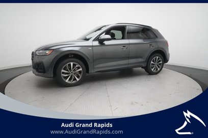 Used 2024 Audi Q5 2.0T Premium w/ Summer of Audi Package