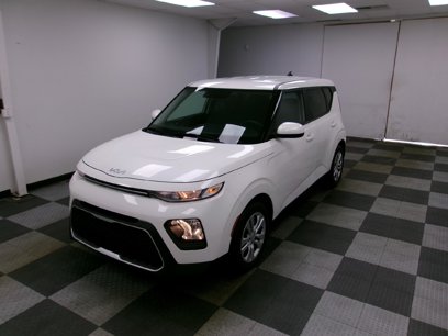 Used 2022 Kia Soul LX