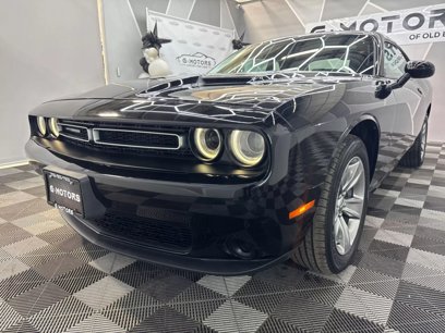 Used 2019 Dodge Challenger SXT